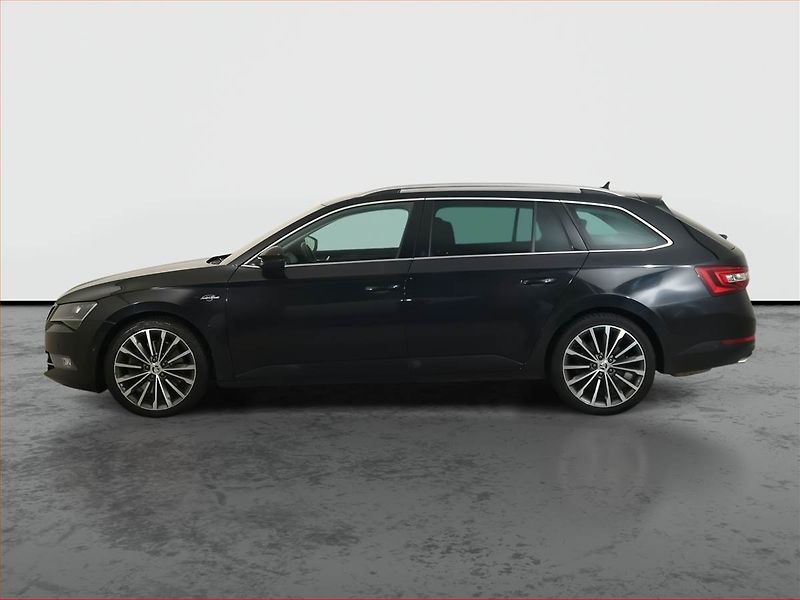 Škoda Superb (2018) Laurin&Klement 2.0 TSI, 4X4 - fotka 3 z 14