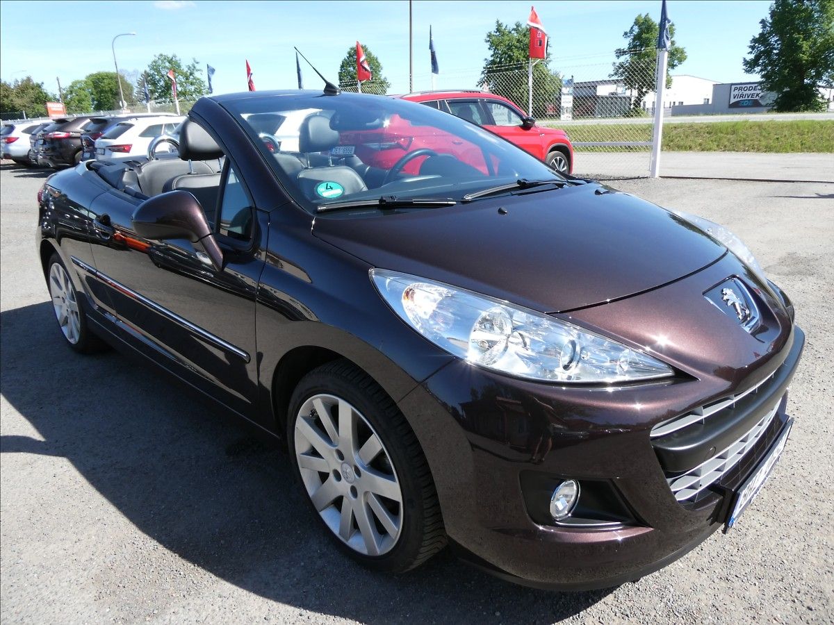 Peugeot 207 1,6 16V CC kabrio Allure TOP!