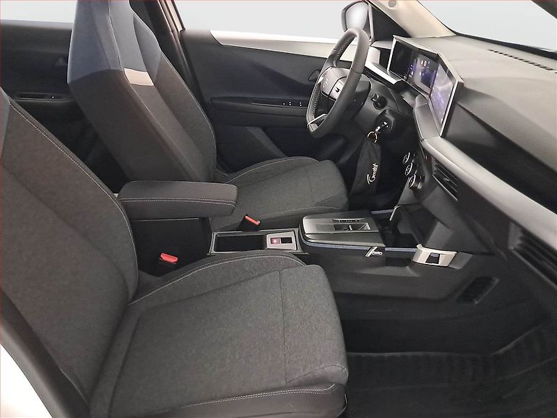 Opel Frontera (2025) Edition 1.2 hybrid - fotka 9 z 17