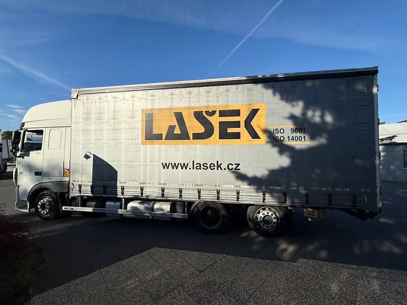 DAF XF440 EURO 6 6x2 - fotka 6 z 20