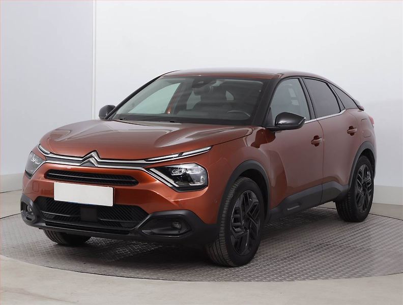 Citroën C4 (2021) 1.2 PureTech, Serv.kniha, Kůže - fotka 2 z 18
