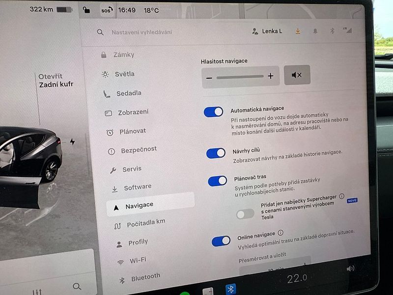 Tesla Model Y (2025) - fotka 70 z 76