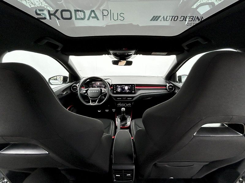 Škoda Fabia (2025) 1.0 TSI 85kW MP6 Monte Carlo - fotka 34 z 35