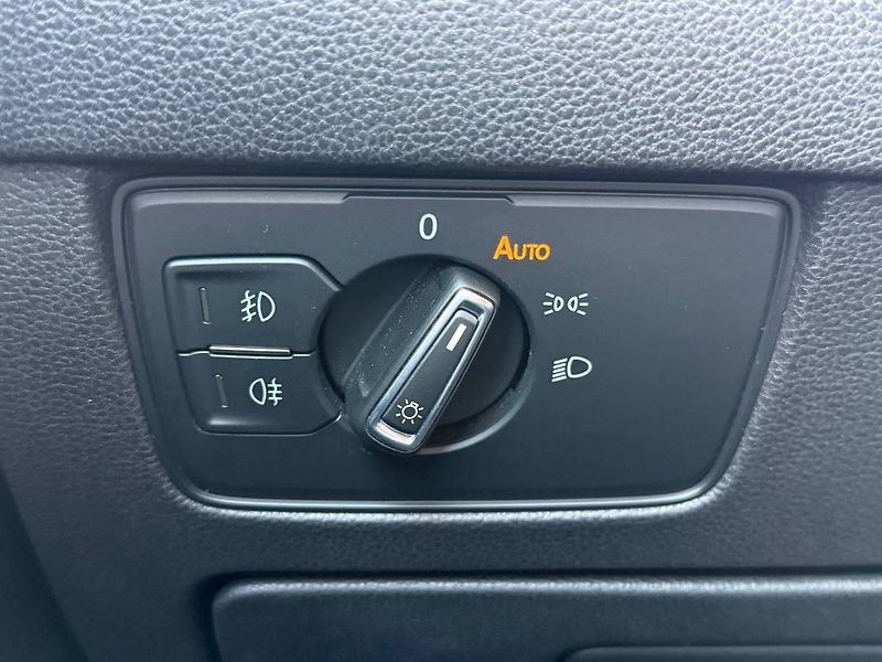 Volkswagen Passat (2015) 2.0 TDI 110 kW Comfortline - fotka 17 z 23