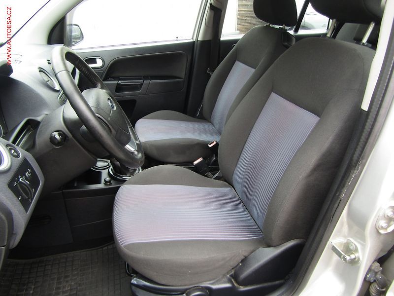 Ford Fusion (2006) 1.4 i, Klima - fotka 9 z 17