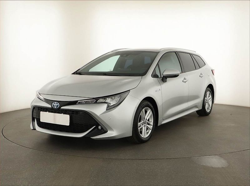 Toyota Corolla (2021) Comfort 1.8 Hybrid, Automat - fotka 2 z 15