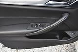 BMW Řada 5 (2017) 520d xDrive 140kW / ČR / DPH  - náhled 22