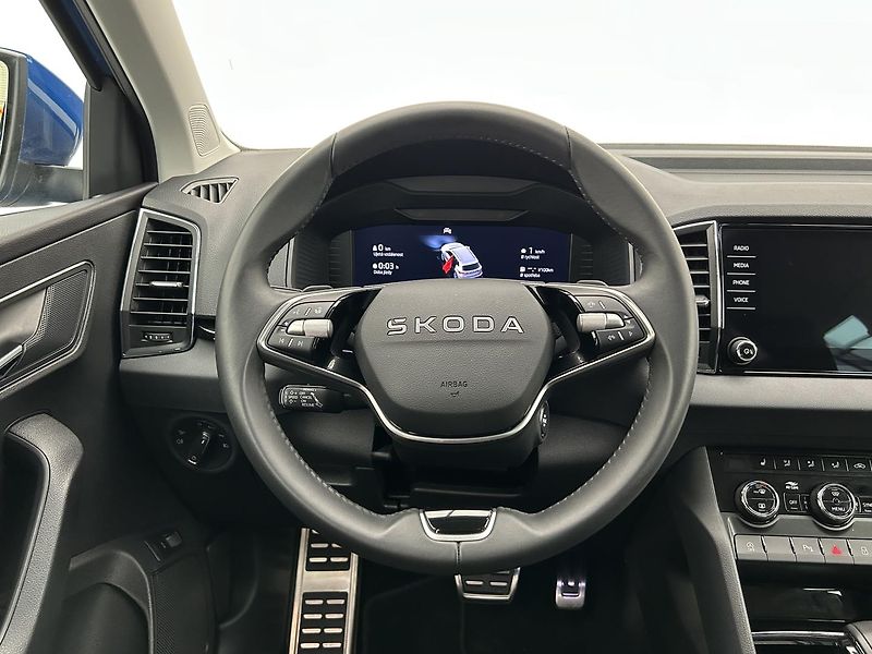 Škoda Karoq 1.5 TSI Top selection - fotka 23 z 28
