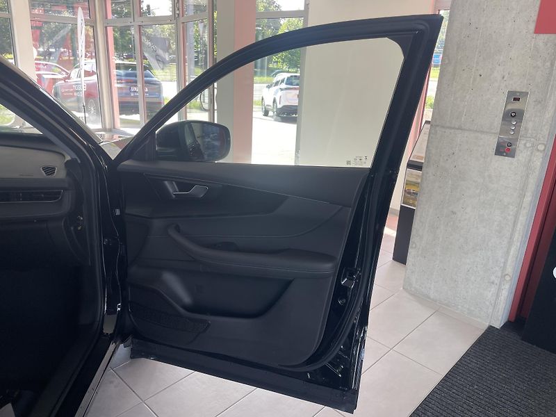 Chery Tiggo 4 HEV (2026) 1,5 HEV Unique - fotka 14 z 49