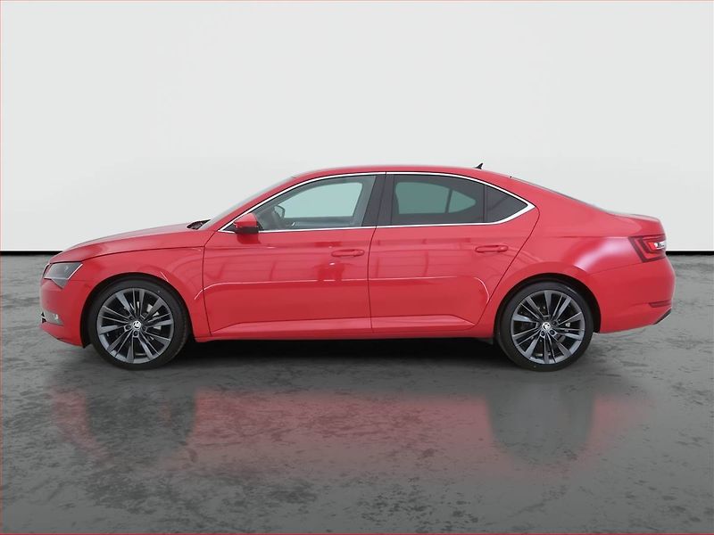 Škoda Superb (2019) Style 2.0 TDI, Automat - fotka 3 z 19