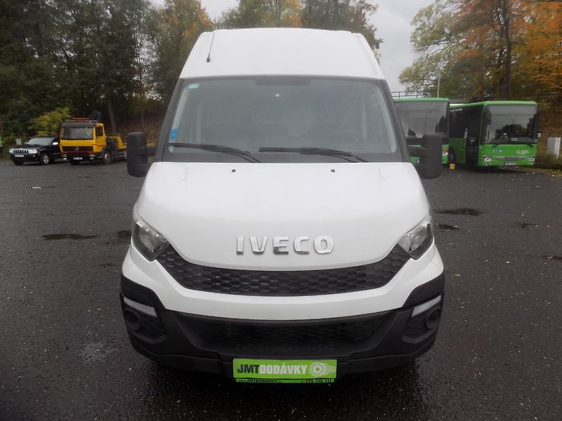 Iveco Daily (2015) 2,3 93KW 35S13 KLIMA - fotka 2 z 31