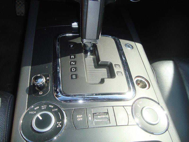 Volkswagen Touareg (2005) 3,0TDI - fotka 20 z 21