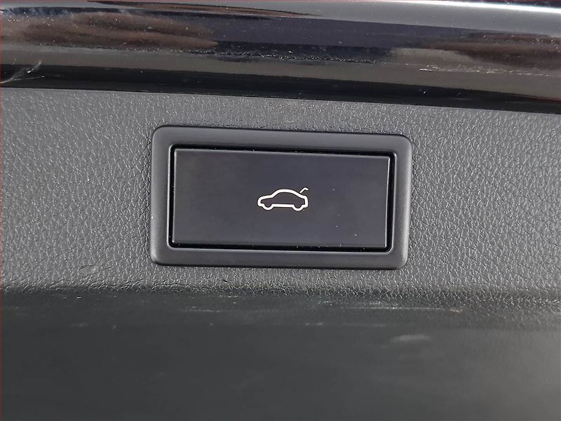 Škoda Octavia (2018) RS 2.0 TSI - fotka 21 z 22