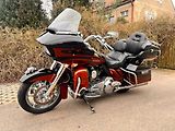 Harley-Davidson FLTRU Road Glide Ultra 1750 (2014) FLTRUSE Road Glide Ultra CVO R - náhled 3