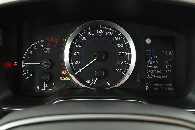 Toyota Corolla (2023) Active 1.8 Hybrid, Automat, ČR - fotka 10 z 18