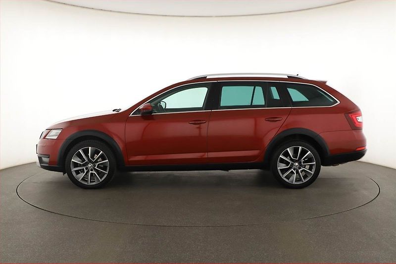 Škoda Octavia (2018) Scout 2.0 TDI, 4X4, Automat - fotka 3 z 18