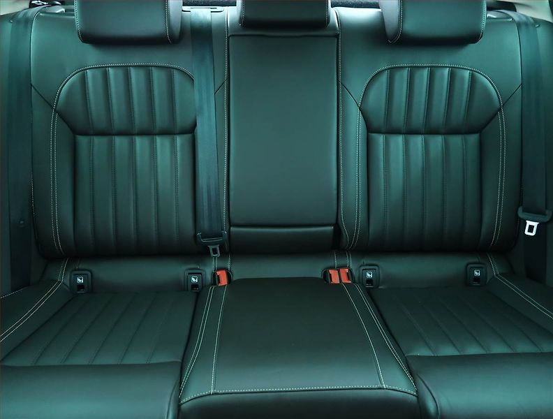 Škoda Superb (2021) Laurin&Klement 2.0 TSI - fotka 10 z 25