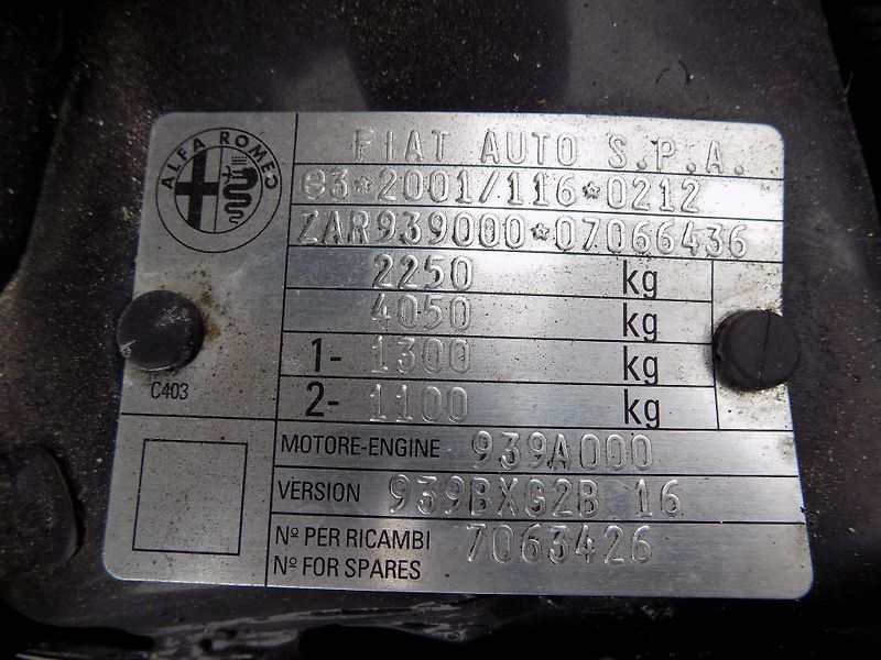 Alfa Romeo 159 3,2 JTS 191 KW  Q4 SPORTWAGON - fotka 35 z 40