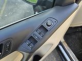 Volkswagen Tiguan (2009) 2.0TDI, 4MOTION, PANORAMA - náhled 10