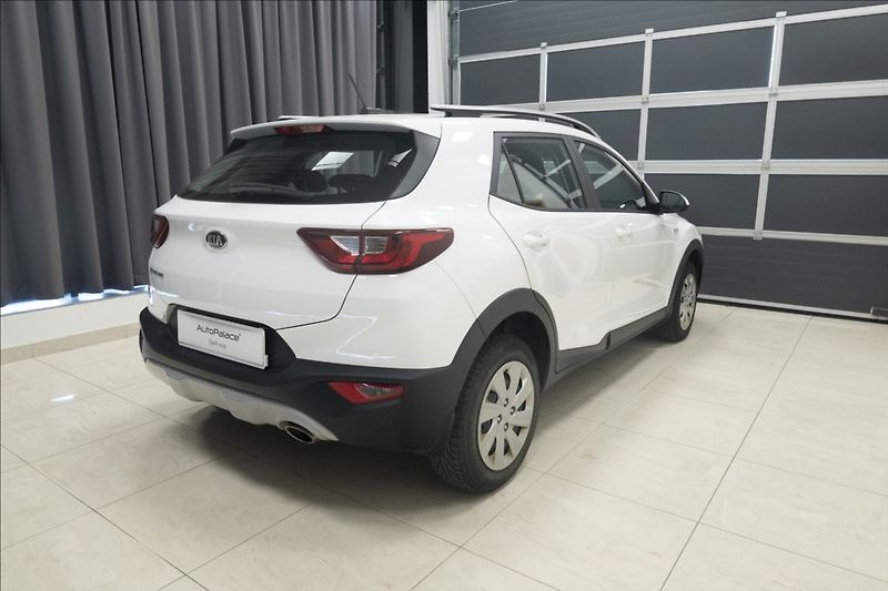 Kia Stonic 1,2 CVVT 1. MAJITEL ČR DPH - fotka 4 z 32