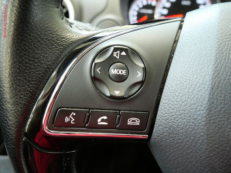 Mitsubishi Space Star (2021) 1.2i, 1.maj,ČR, servis.kniha - fotka 15 z 19
