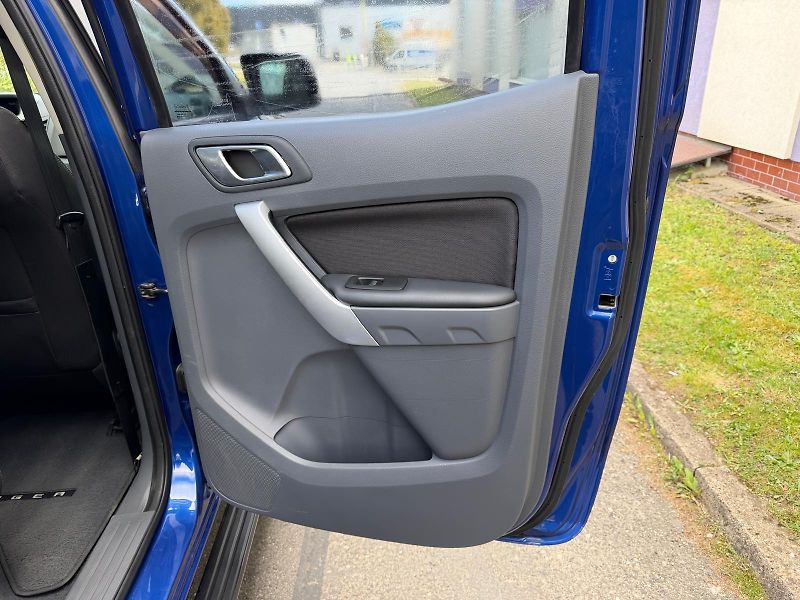 Ford Ranger 2,2 TDCI 4WD  - fotka 18 z 28