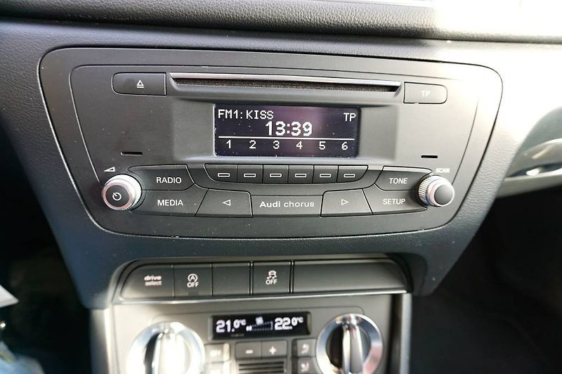 Audi Q3 (2013) 2,0 TFSI 125 kW - fotka 28 z 45
