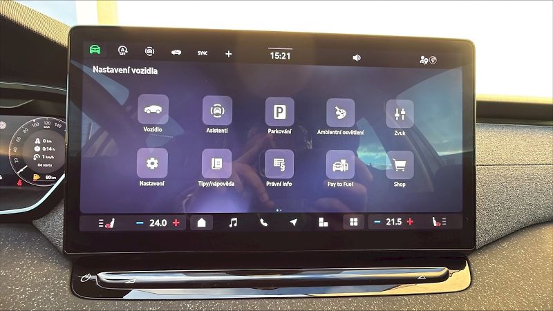 Škoda Octavia (2024) COMBI TOP SELECTION 2,0 TDI 11 - fotka 18 z 22