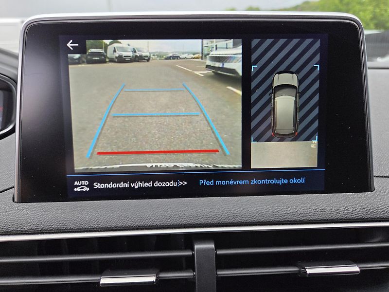 Peugeot 3008 (2019) 1.2 PT 130 ALLURE MAN6 - fotka 19 z 24