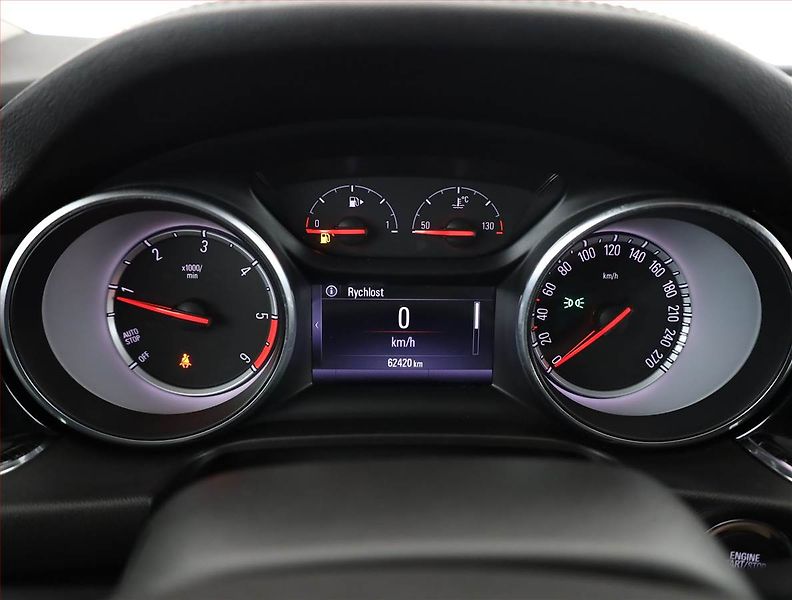 Opel Insignia (2018) 2.0 CDTI, Serv.kniha, Kůže - fotka 9 z 20