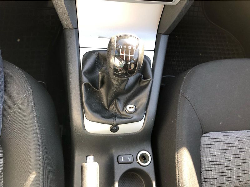 Škoda Octavia Combi Ambition 1.9 TDi - fotka 20 z 29