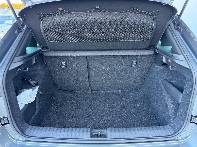 Škoda Kamiq (2025) 1.0 TSI 85kW DSG Monte Carlo - fotka 33 z 35