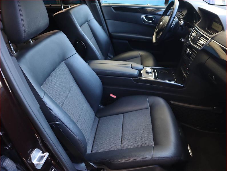 Mercedes-Benz Třídy E (2011) E 250 CDI, 4X4, Automat, Navi - fotka 9 z 20