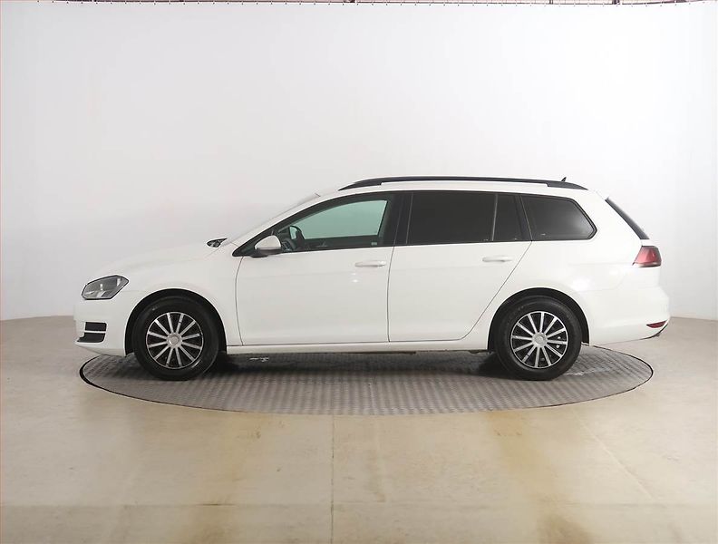 Volkswagen Golf (2015) Comfortline 1.6 TDI - fotka 3 z 15