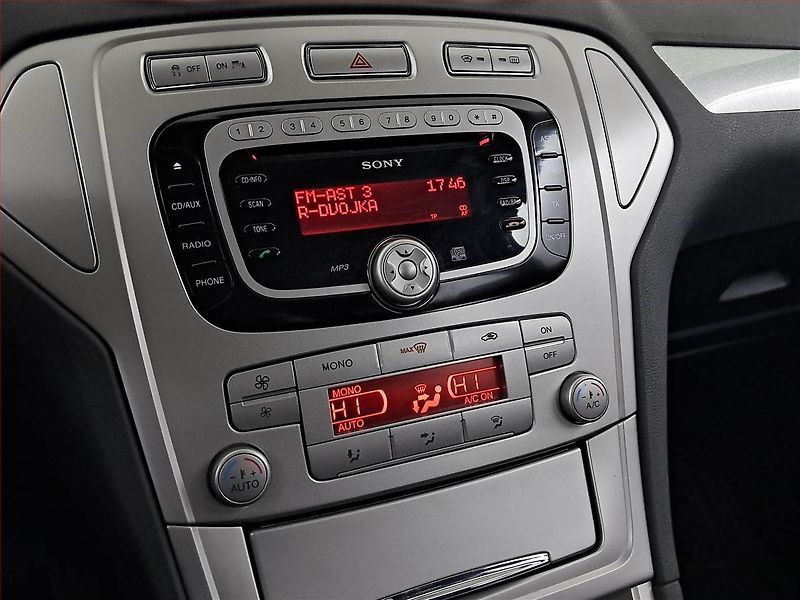 Ford Mondeo (2007) 2.0 TDCi, nová STK, CZ doklady - fotka 12 z 17