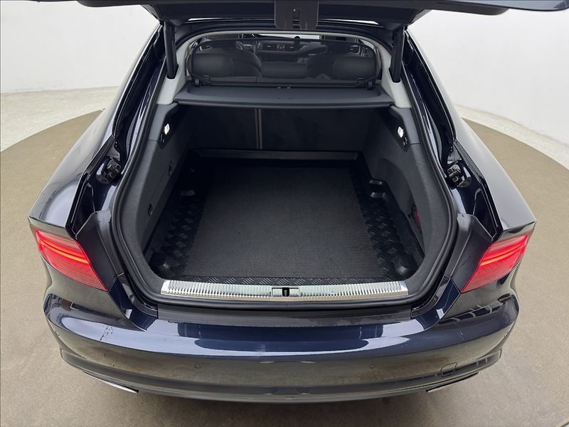 Audi A7 3,0 BiTDi NZTOP HUD PPF VZDUCH - fotka 46 z 46