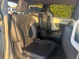 Chrysler Pacifica (2018)  3,6 L DVD Hybrid Plug In 2018 - náhled 9