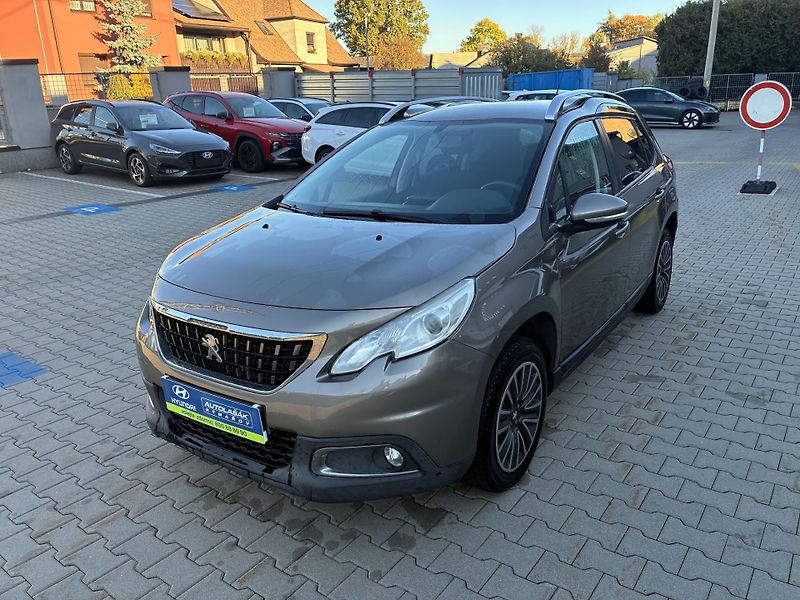 Peugeot 2008 1,2-60kW,KLIMA,ČR    - fotka 7 z 23
