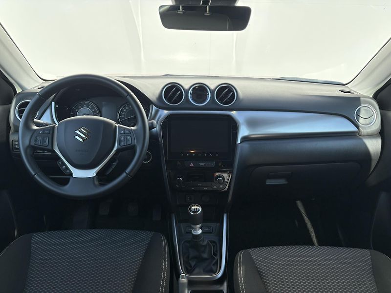 Suzuki Vitara 1.4 BoosterJet 81kW Premium - fotka 5 z 23