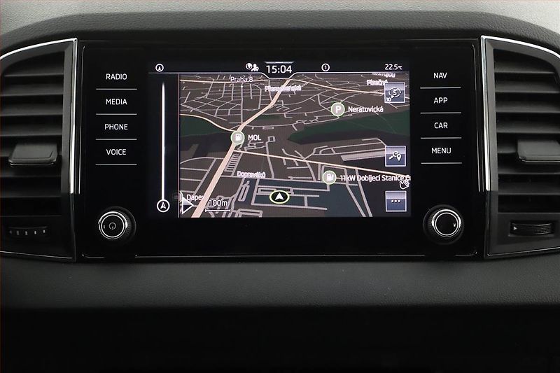 Škoda Karoq (2021) Style 2.0 TDI, Navi, Tempomat - fotka 15 z 18