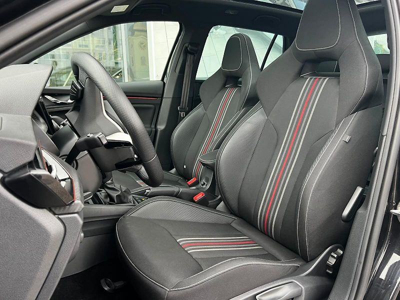 Škoda Scala Monte Carlo 1,0 TSI 85KW DSG - fotka 8 z 25