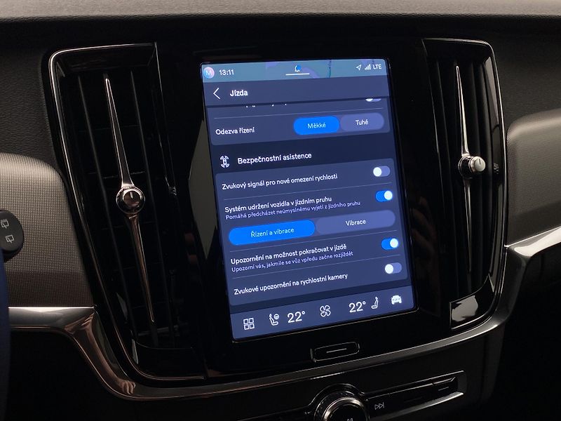 Volvo V90 T6 AWD RECHARGE CORE REZERVACE - fotka 51 z 60