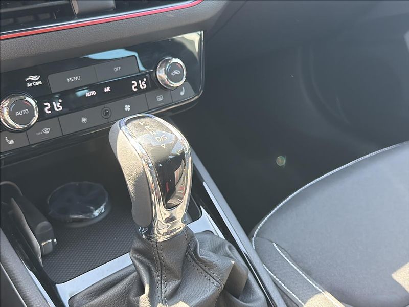 Škoda Kamiq 1,5 TSI 110 kW DSG Monte Carlo - fotka 33 z 36