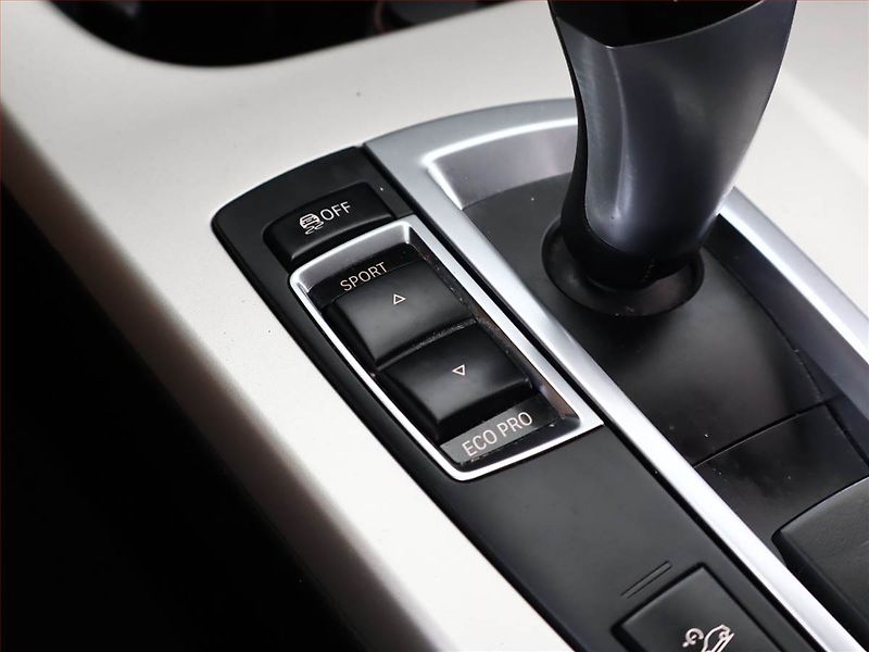 BMW X3 (2013) xDrive20d, 4X4, Automat - fotka 17 z 19