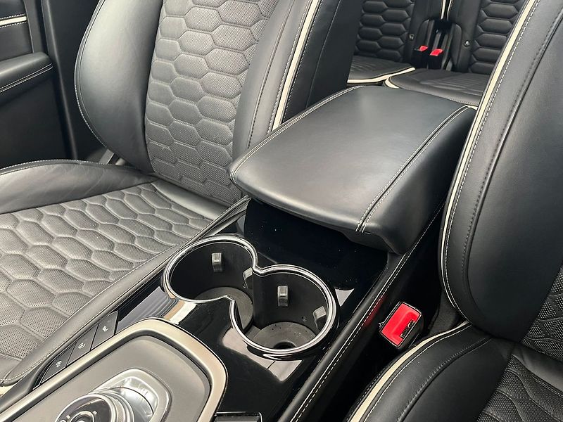 Ford S-MAX 2.0 EB 140kW AT8 VIGNALE - fotka 33 z 76