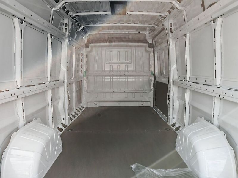 Toyota Proace Max EV NG24 - Panel VAN L3H2 4D - - fotka 9 z 25