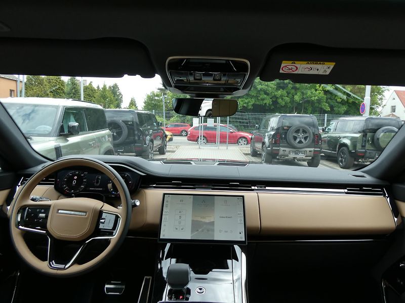Land Rover Range Rover Sport (2026) 3,0 Dynamic SE D250 - fotka 17 z 37
