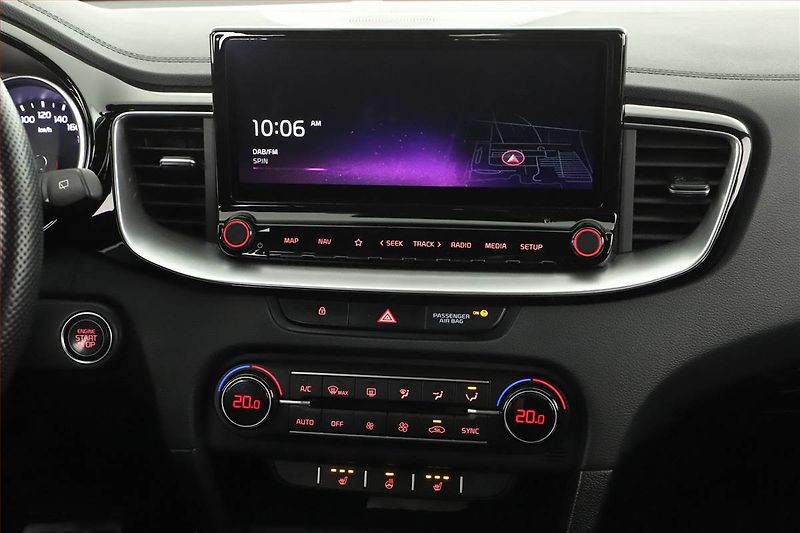 Kia XCeed (2024) GT Line 1.5 T-GDI - fotka 9 z 20