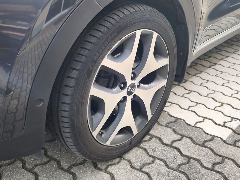 Kia Sportage 2016 1.6 T-GDI GT Line DPH - fotka 38 z 43