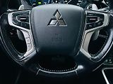 Mitsubishi Outlander 2.4i+HYBRID 4x4 SERVISKA TAŽNÉ - náhled 32